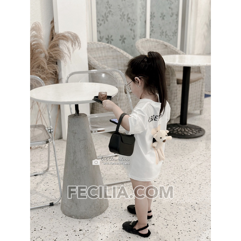 Áo Thun Bé Gái 7 Tuổi màu trắng, Đen, Cam, cổ tròn Có gấu sau lưng (Có thể tách rời) thấm hút mồ hôi rất tốt ATBG342