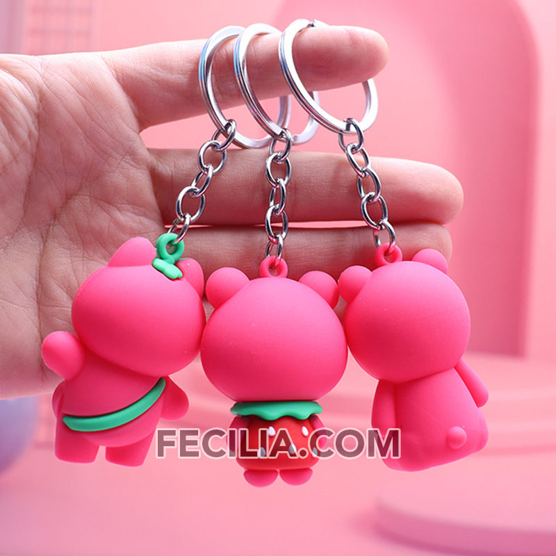 Móc khóa Gấu Dâu nhỏ xinh dễ thương dùng để tặng và làm móc khóa xe máy MK573