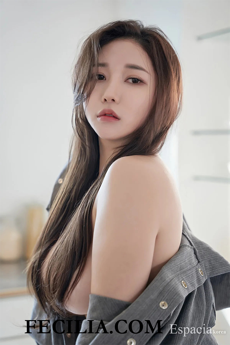 Em Gái đẹp với bộ đồ lót lọt khe cột dây | VOL02
