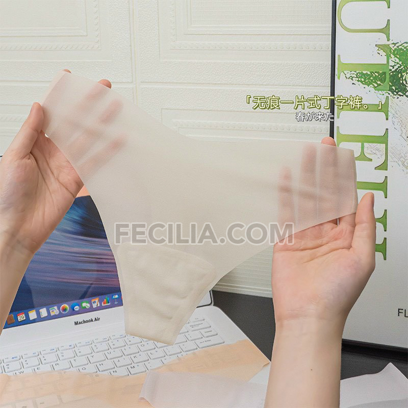 Quần Lọt Khe Siêu Chữ V Tàng Hình Trong Suốt