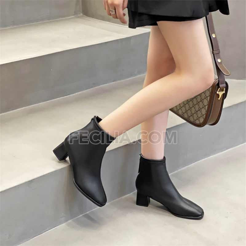 Boot Da Nữ Cổ Lửng có dây khóa kéo 7cm màu Trắng-Đen P20141_01