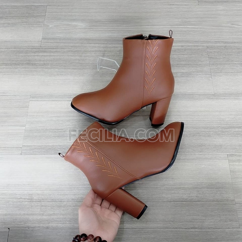 Giày Boot nữ cổ thấp bằng Da đế 7 phân Đen - Nâu đế Vuông P20141_09 Màu Nâu
