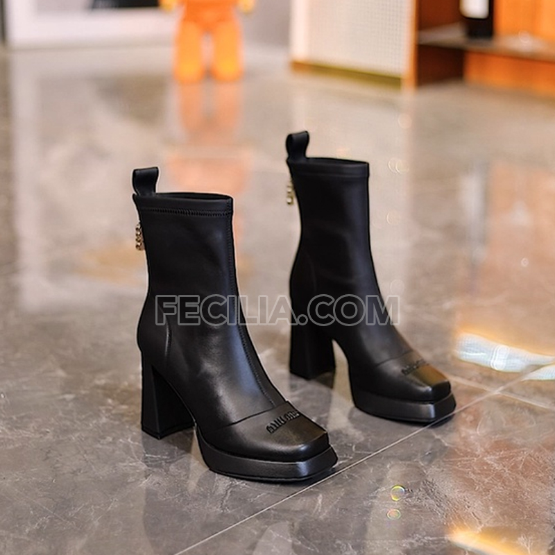 Giày Bốt nữ cao lửng Hot trend đế Vuông hàng Cao cấp P20141_06 (Màu Đen)
