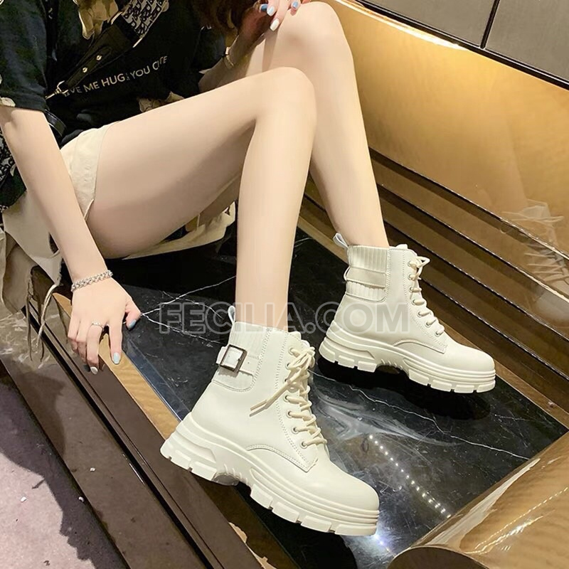 Giày Bốt Nữ có khoá đế Vuông Cổ Chun Chất Da Mềm P20141_03 (Màu Kem)