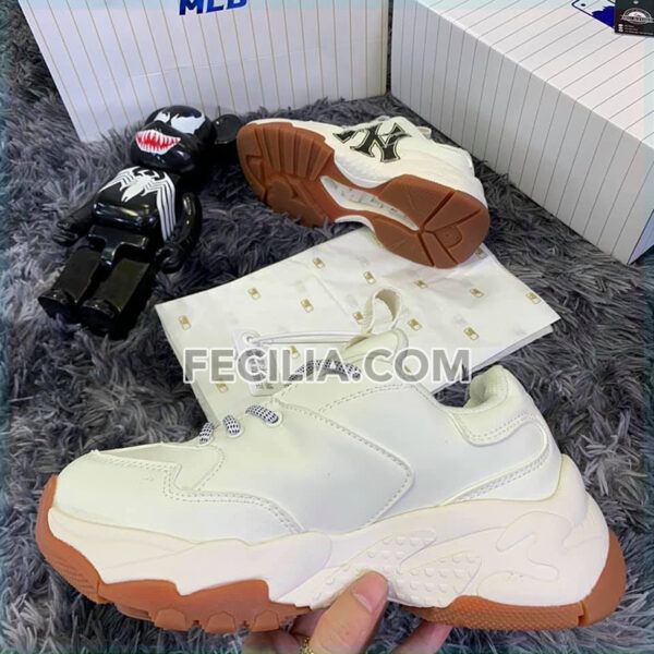 Giày Sneaker Nữ MLB NY màu trắng chữ đen Hàng REP 1:1 đế cao 5cm | SNKN075