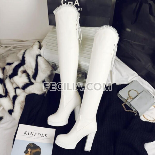 Bốt Nữ cổ cao qua đầu gối gót vuông màu Trắng - Đen BOOTSNU128
