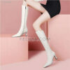 Bốt Nữ gót nhọn mũi nhọn màu trắng thời trang Thu Đông BOOTSNU122