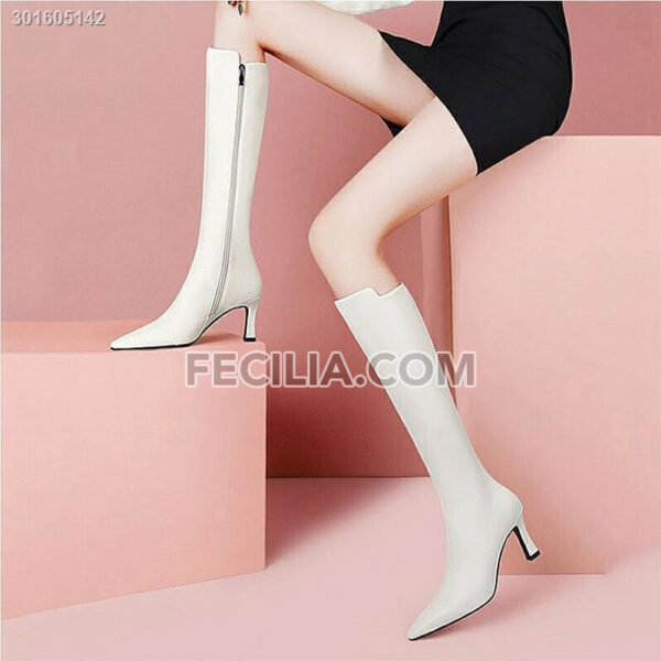 Bốt Nữ gót nhọn mũi nhọn màu trắng thời trang Thu Đông BOOTSNU122