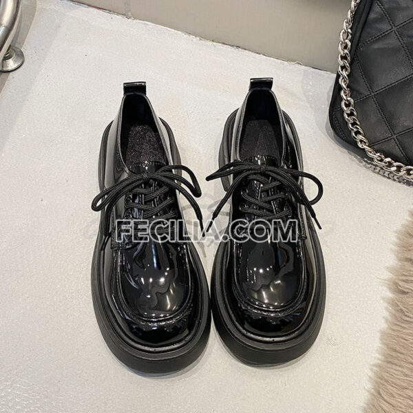 Giày Boots Martin cổ ngắn buộc dây đế dày 6cm màu Trắng - Đen BOOTSNU069