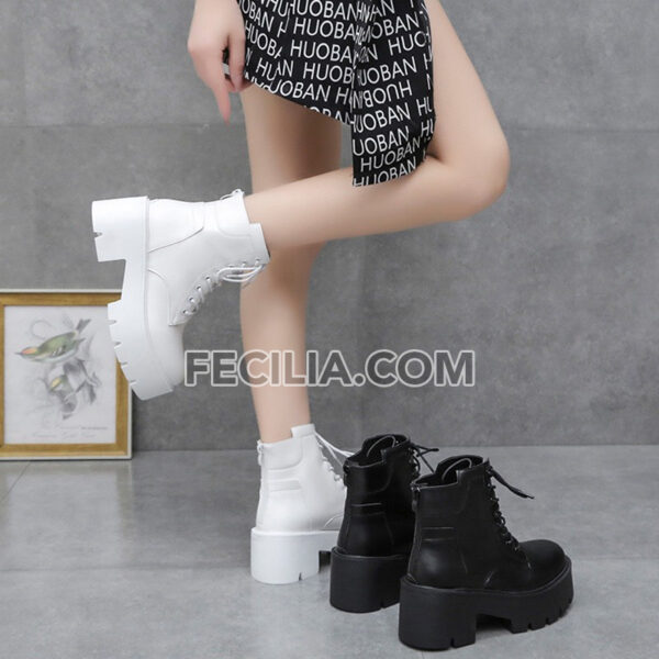 Giày Boots Nữ chiến binh có khóa buộc dây đế cao 6cm BOOTSNU099