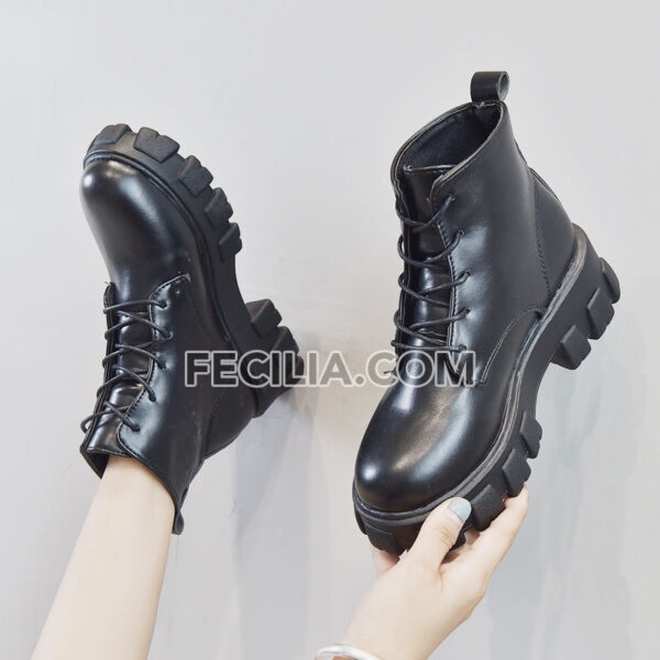 Giày Boots Nữ cổ ngắn buộc dây Ulzzang 5 phân da bóng - da lì BOOTSNU070