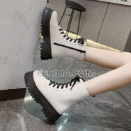 Giày Bốt Nữ Chiến Bính màu trắng đen đế bằng siêu ngầu đế cao 5cm BOOTSNU092