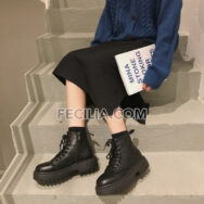Giày Bốt Nữ cổ ngắn dây buộc có khóa màu đen lì đế cao 3cm BOOTSNU075