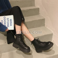 Giày Bốt Nữ cổ ngắn dây buộc có khóa màu đen lì đế cao 3cm BOOTSNU075