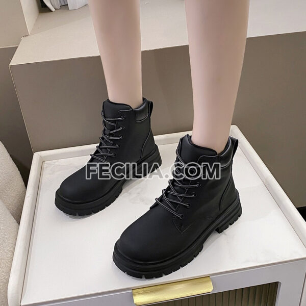 Giày Bốt Nữ Martin da lộn thời trang, cổ lửng đế bằng, buộc dây mũi tròn BOOTSNU095