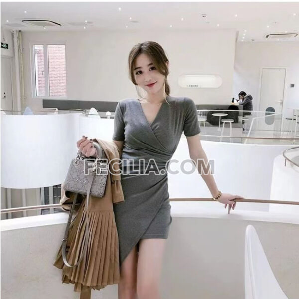 Đầm Nữ tay lửng màu đen cổ chữ V gợi cảm |FAW378