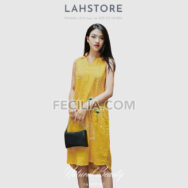 Đầm suông Nữ giấu bụng sát nách, cổ đứng màu vàng | FAW375