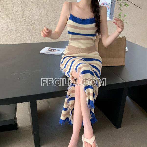 Đầm xẻ rách 2 dây ôm dáng dệt kim thời trang Hàn Quốc | FAW393