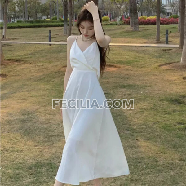Váy 2 dây hở lưng màu trắng cổ chữ V |FAW446