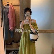 Váy liền thân 2 dây màu xanh lá, trễ vai, Form rộngFAW384