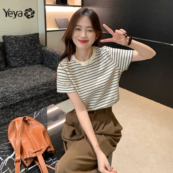 Áo thun nữ YEYA cổ tròn sọc cổ điển ngắn tay mùa hè dáng rộng áo thun thường ngày | ATNU012