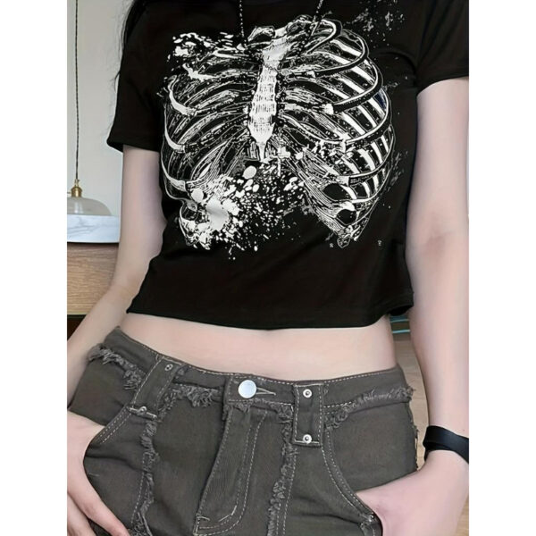Áo Croptop Nữ cổ tròn phong cách đường phố, thời trang cao cấp | ATNU143