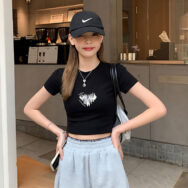 Áo Thun Nữ Croptop cổ tròn in hình trái tim chất Cotton 4 chiều | ATNU153